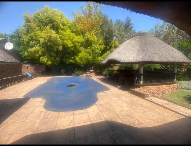 4 BEDROOM HOUSE FOR SALE IN DENNESIG